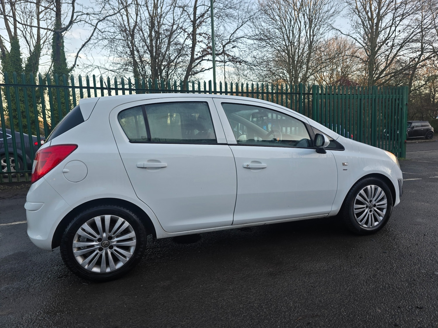 Used Vauxhall Corsa 2013 for sale - 76924195: Photo 9