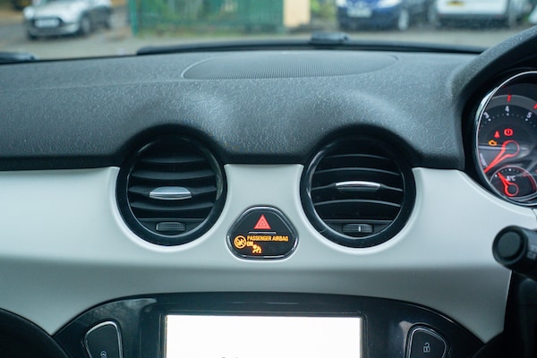 Used Vauxhall ADAM 2014 for sale - 76257735: Photo 16