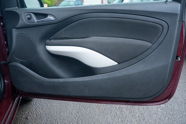 Used Vauxhall ADAM 2014 for sale - 76257735: Photo 21