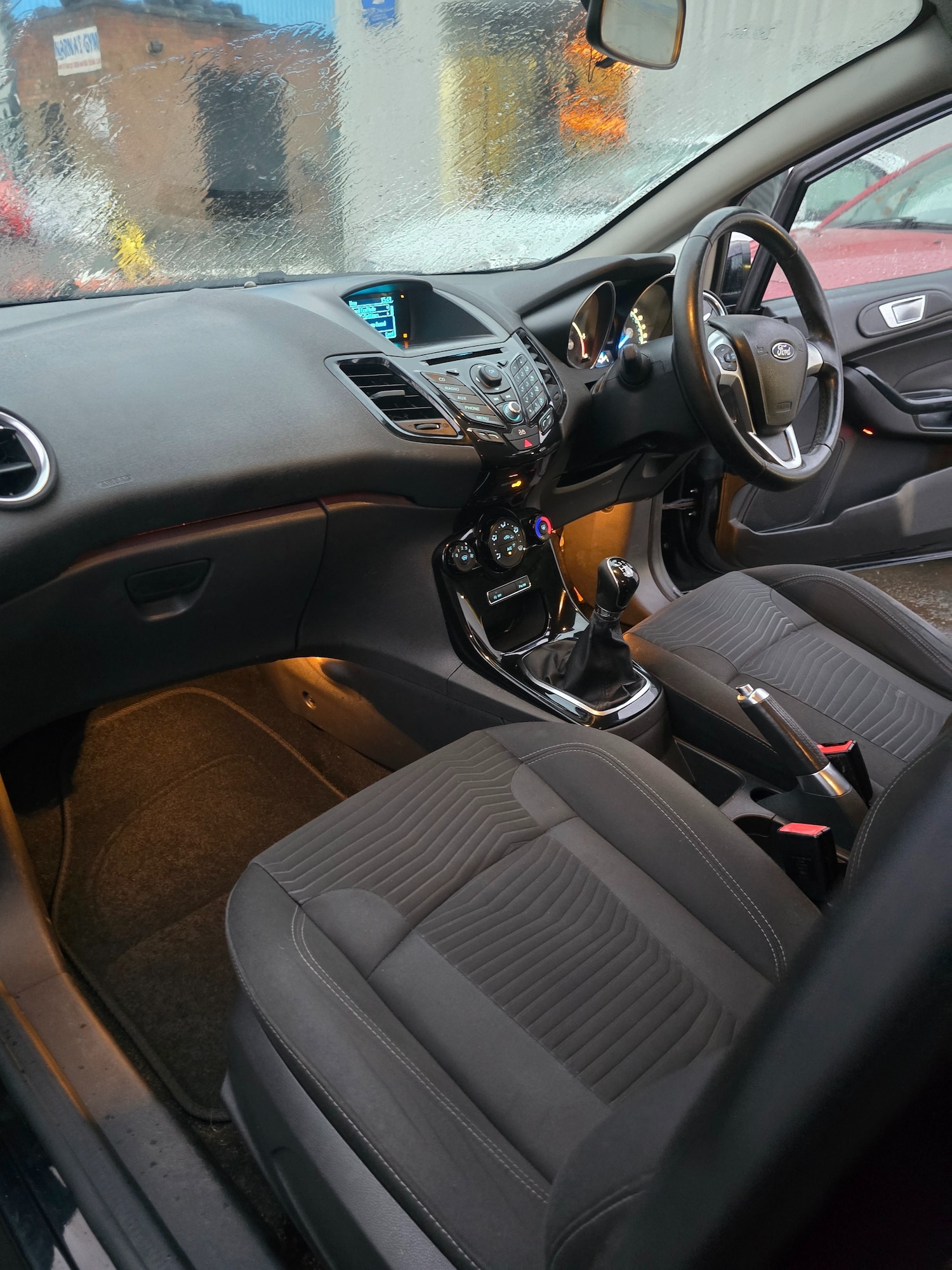 Used Ford Fiesta 2013 for sale - 76986630: Photo 17