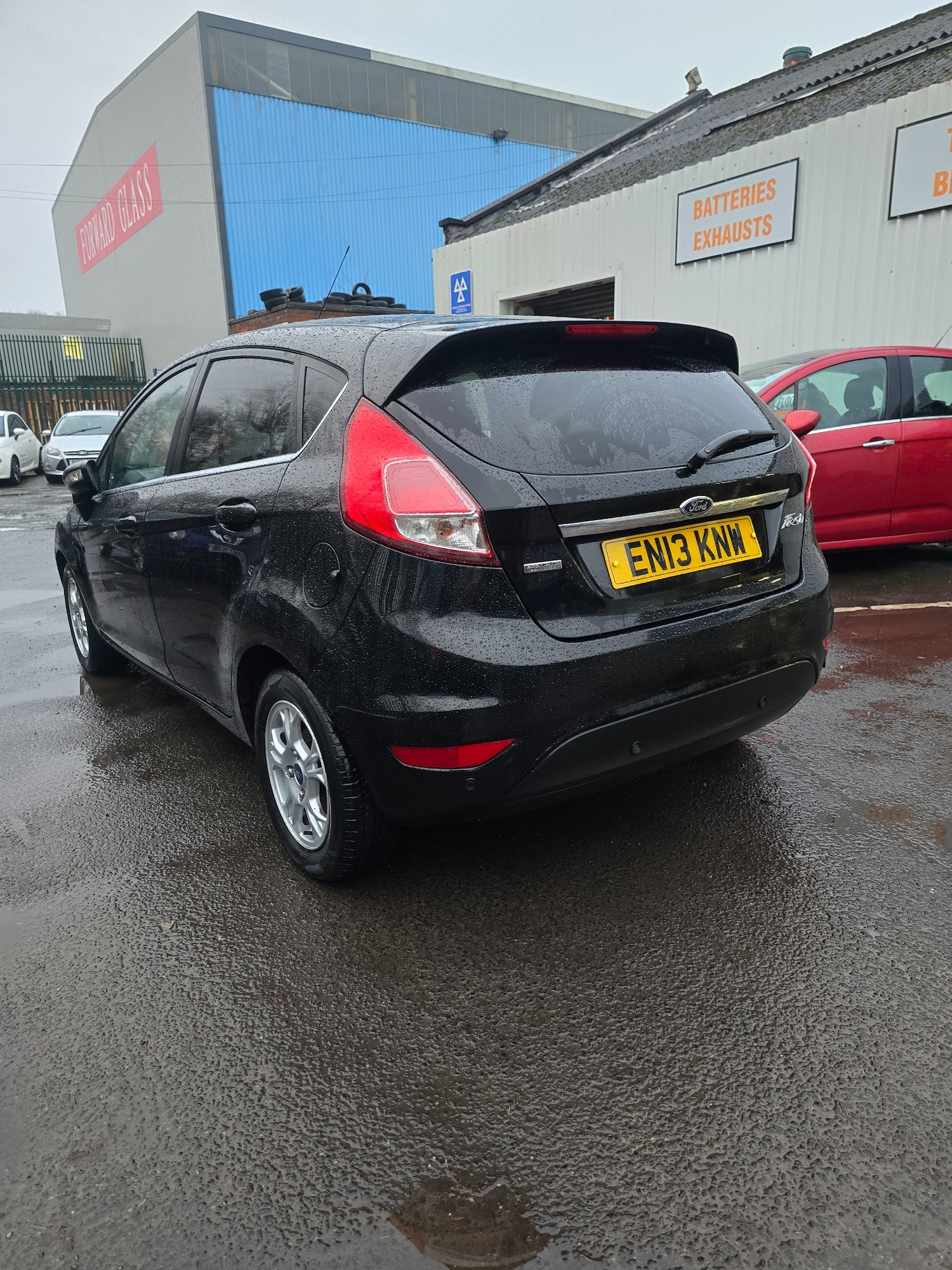 Used Ford Fiesta 2013 for sale - 76986630: Photo 4