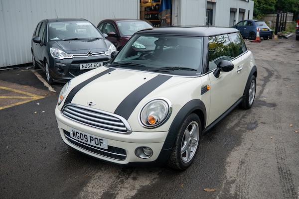 Used MINI Hatch 2009 for sale - 76281693: Photo 6