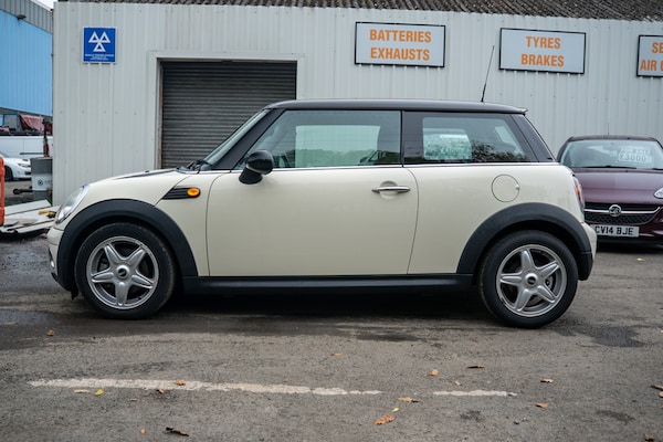Used MINI Hatch 2009 for sale - 76281693: Photo 8