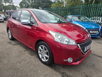 Used Peugeot 208 2014 for sale - 79427722: Photo