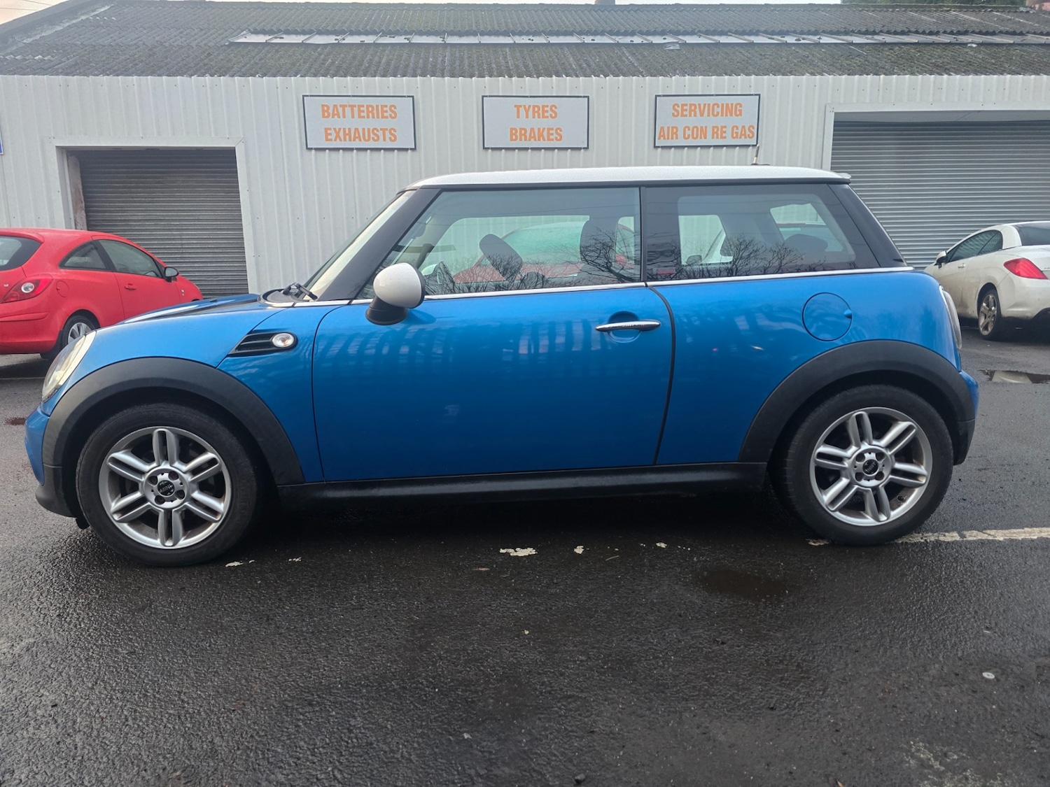Used MINI Hatch 2011 for sale - 76830783: Photo 5