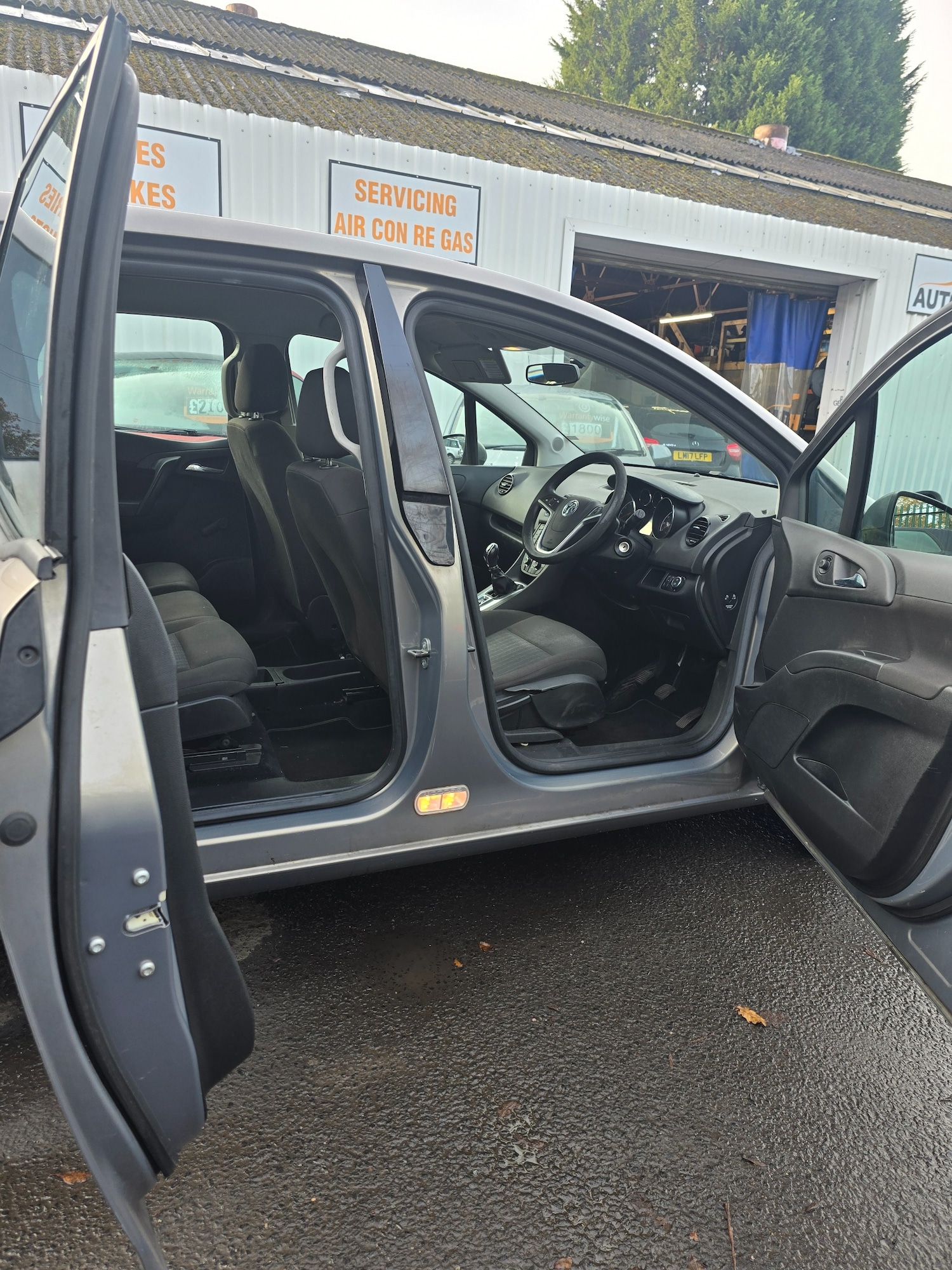 Used Vauxhall Meriva 2011 for sale - 76407695: Photo 8