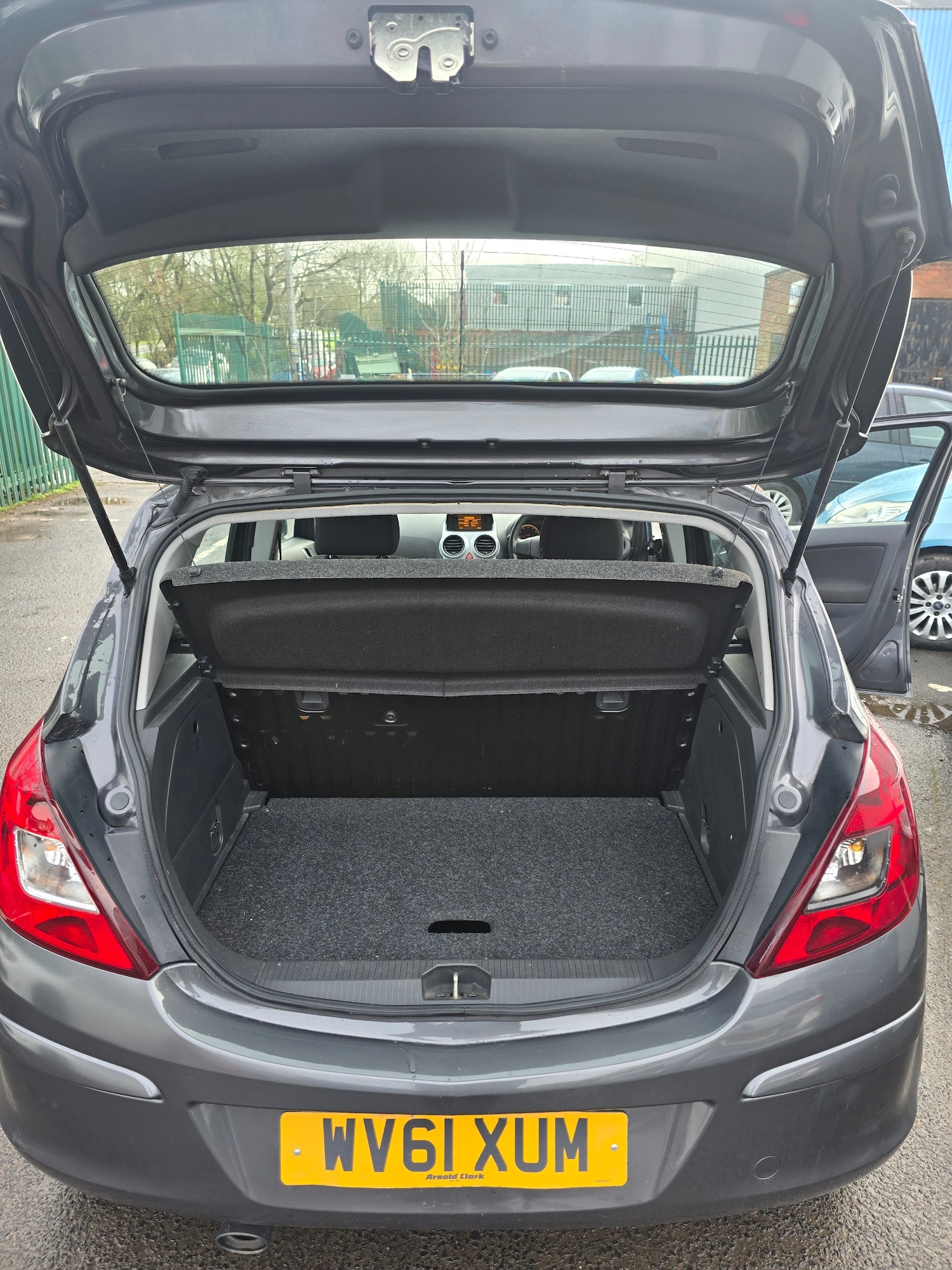 Used Vauxhall Corsa 2011 for sale - 77482355: Photo 18