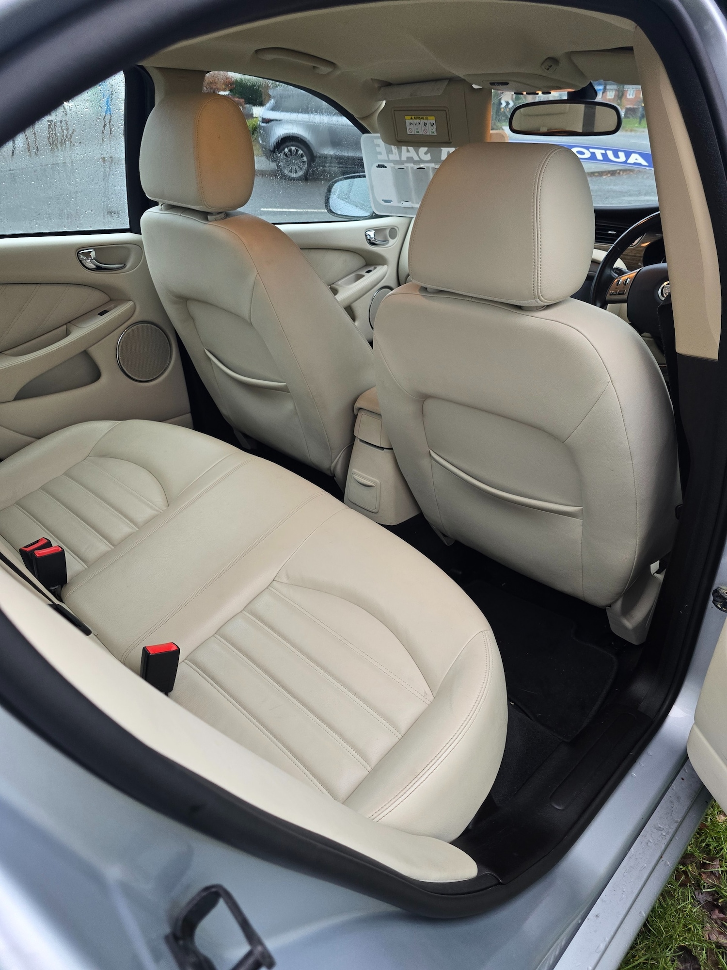 Used Jaguar X-Type 2010 for sale - 76536909: Photo 15