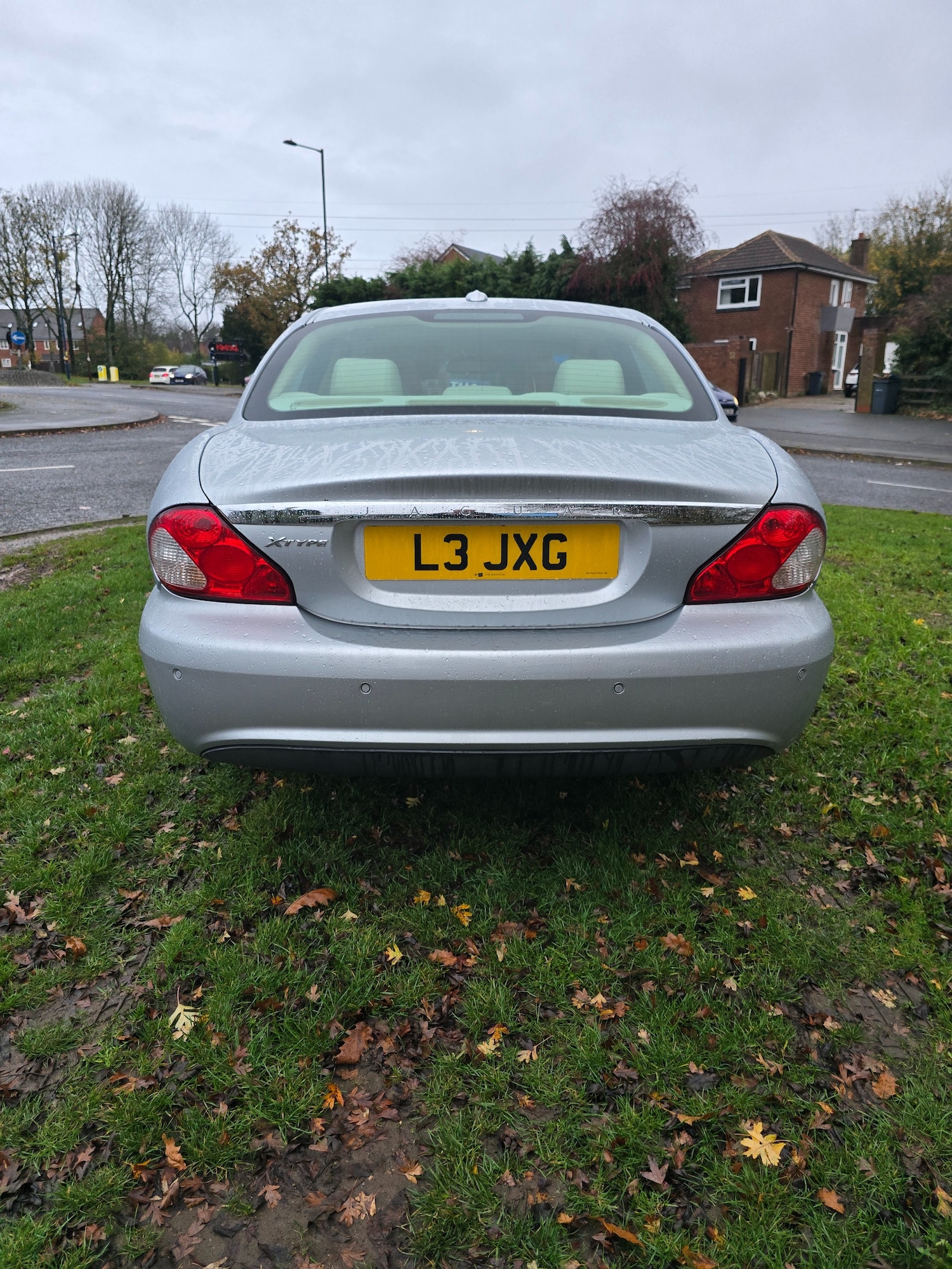 Used Jaguar X-Type 2010 for sale - 76536909: Photo 9