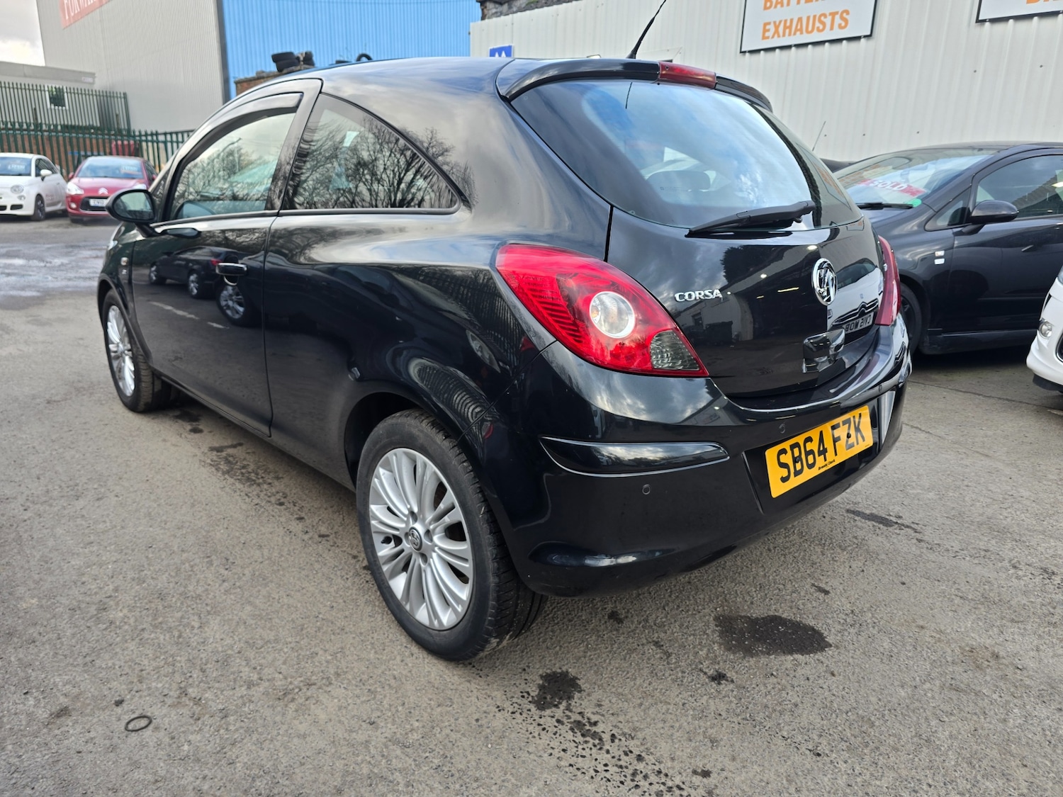 Used Vauxhall Corsa 2014 for sale - 77897771: Photo 3