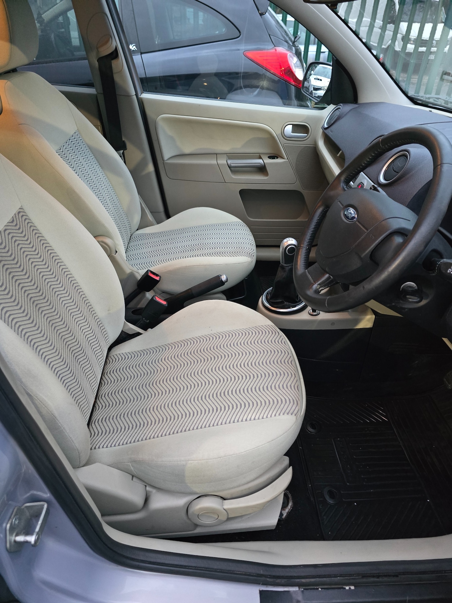 Used Ford Fusion 2011 for sale - 77370196: Photo 10