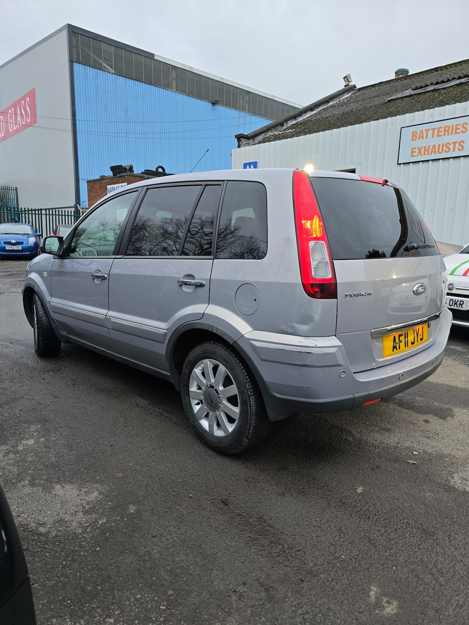 Used Ford Fusion 2011 for sale - 77370196: Photo 3