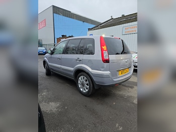 Used Ford Fusion 2011 for sale - 77370196: Photo