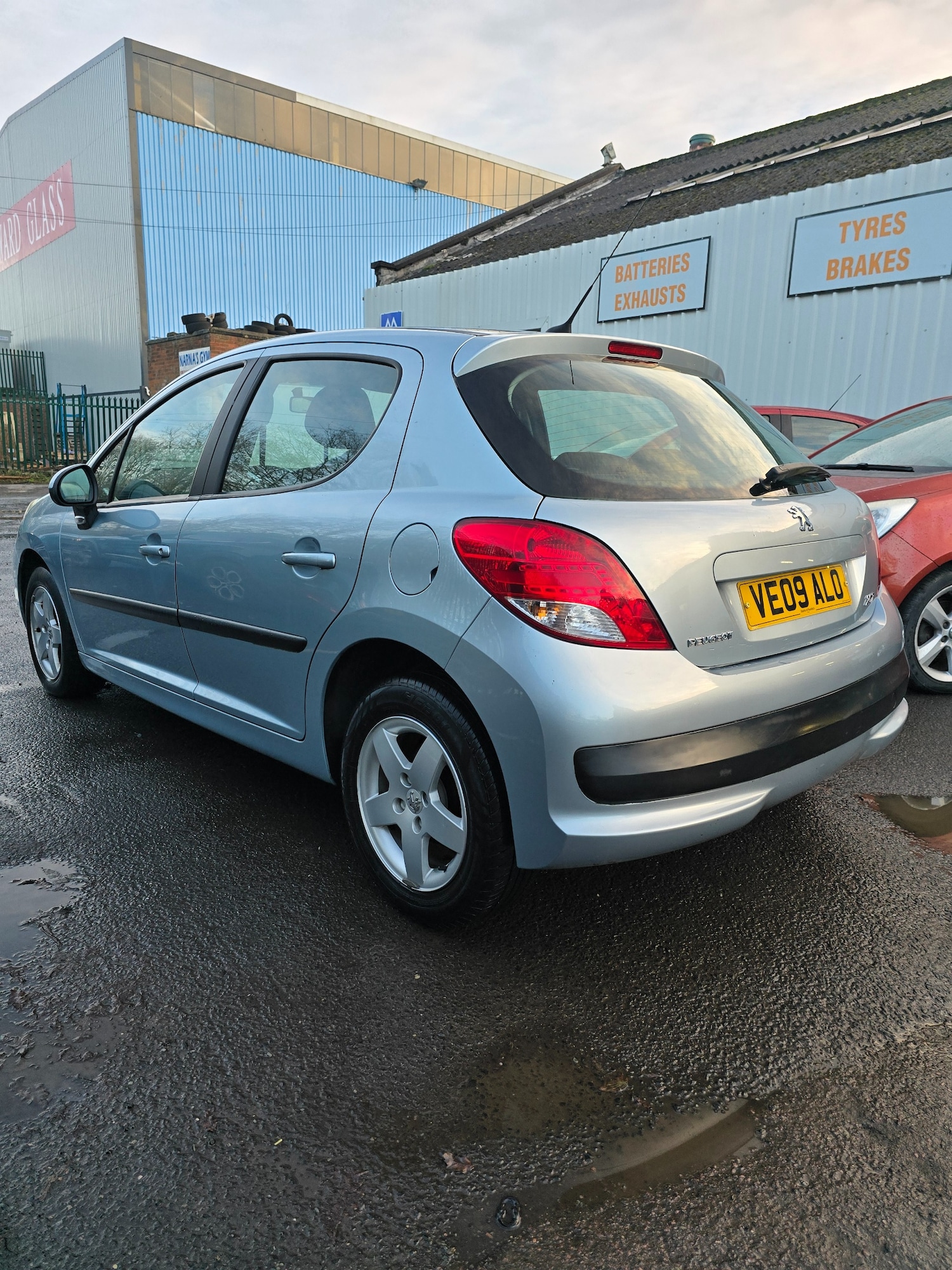 Used Peugeot 207 2009 for sale - 76738719: Photo 5