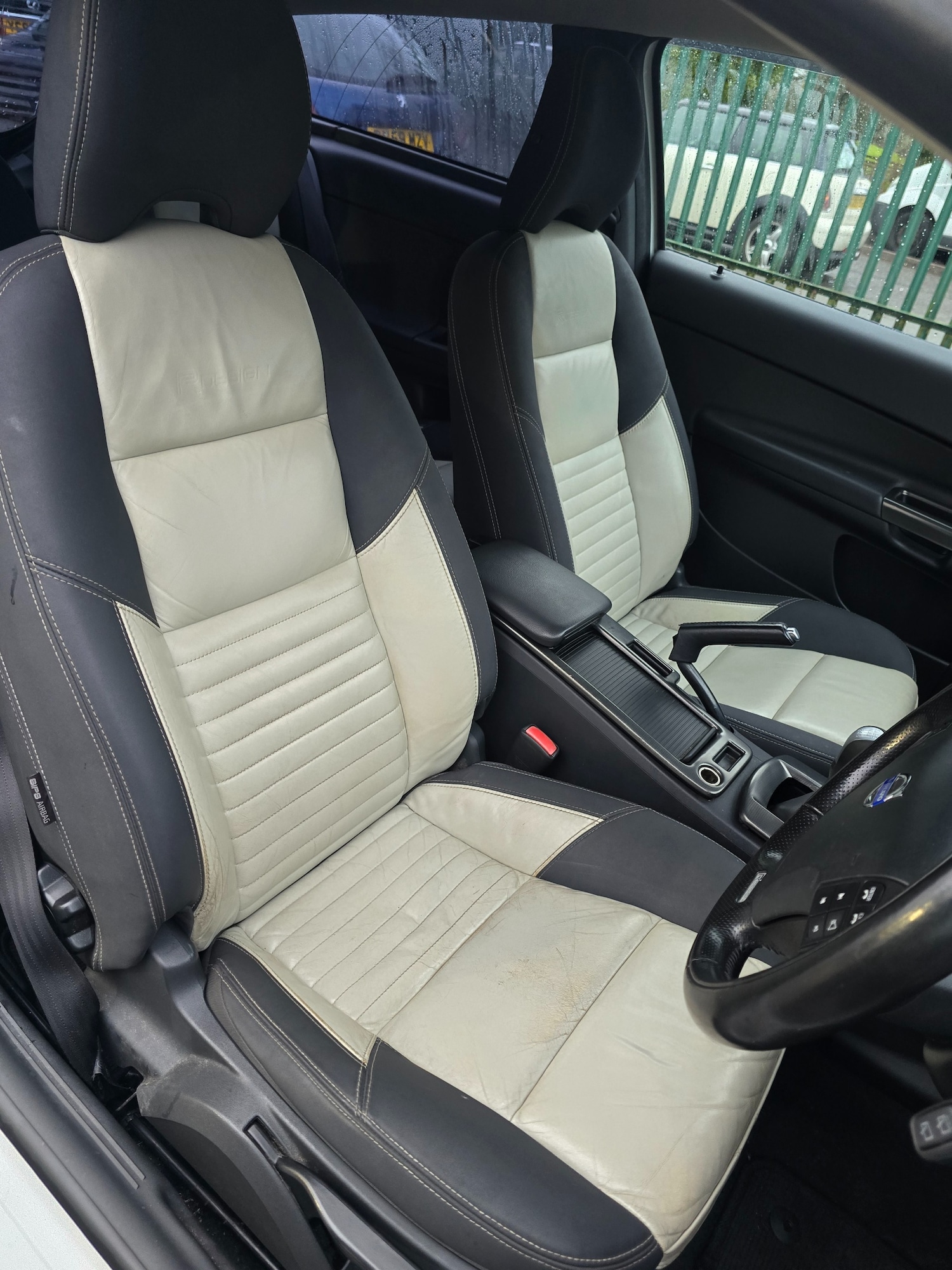 Used Volvo C30 2011 for sale - 77237199: Photo 12