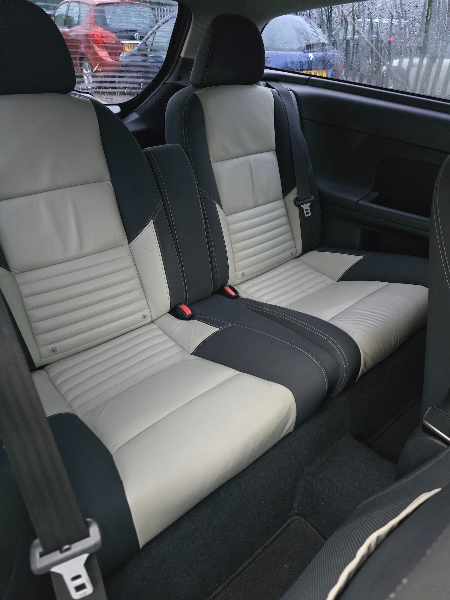 Used Volvo C30 2011 for sale - 77237199: Photo 13