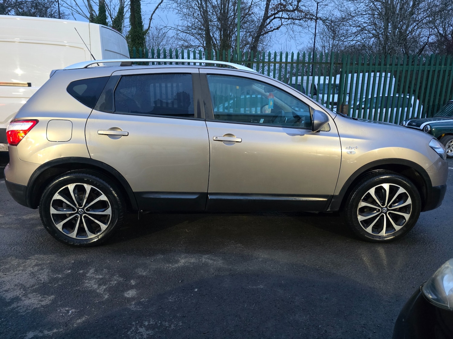 Used Nissan Qashqai 2012 for sale - 77264728: Photo 6