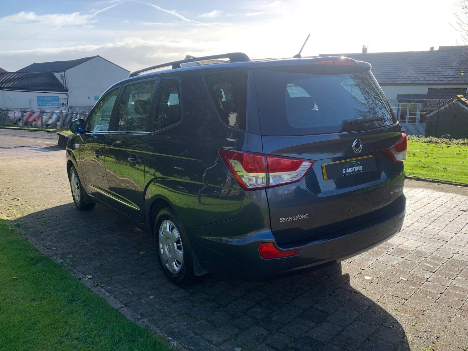 Used Ssangyong Turismo 2018 for sale - 76632797: Photo 10