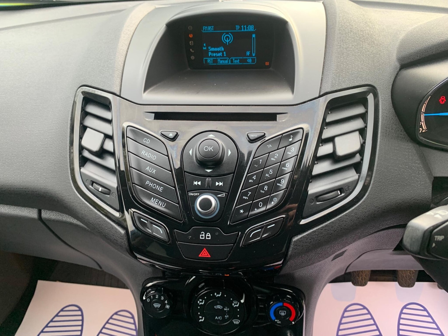 Used Ford Fiesta 2014 for sale - 77156174: Photo 26