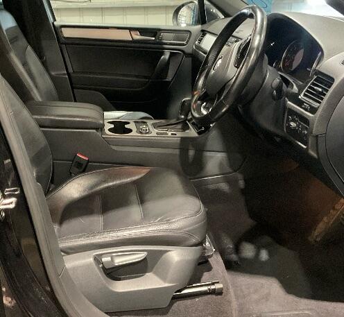 Used Volkswagen Touareg 2012 for sale - 76633204: Photo 7