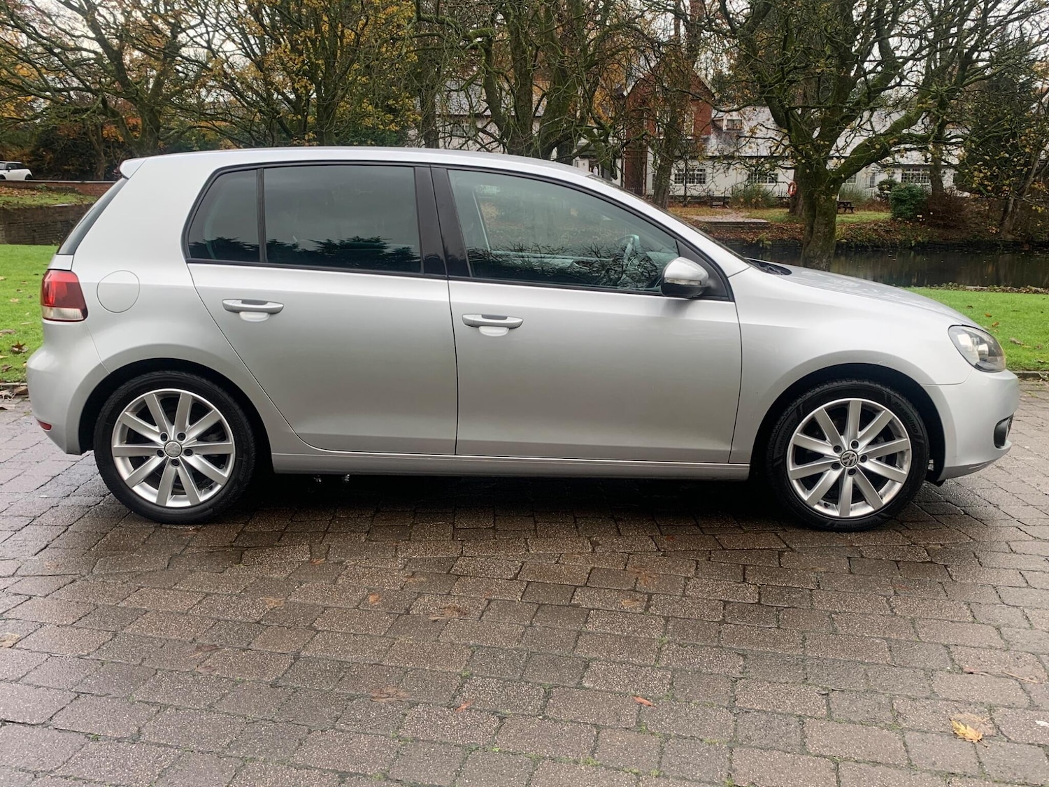 Used Volkswagen Golf 2012 for sale - 76633646: Photo 7