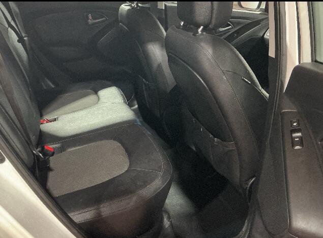 Used Hyundai Ix35 2015 for sale - 76781783: Photo 9