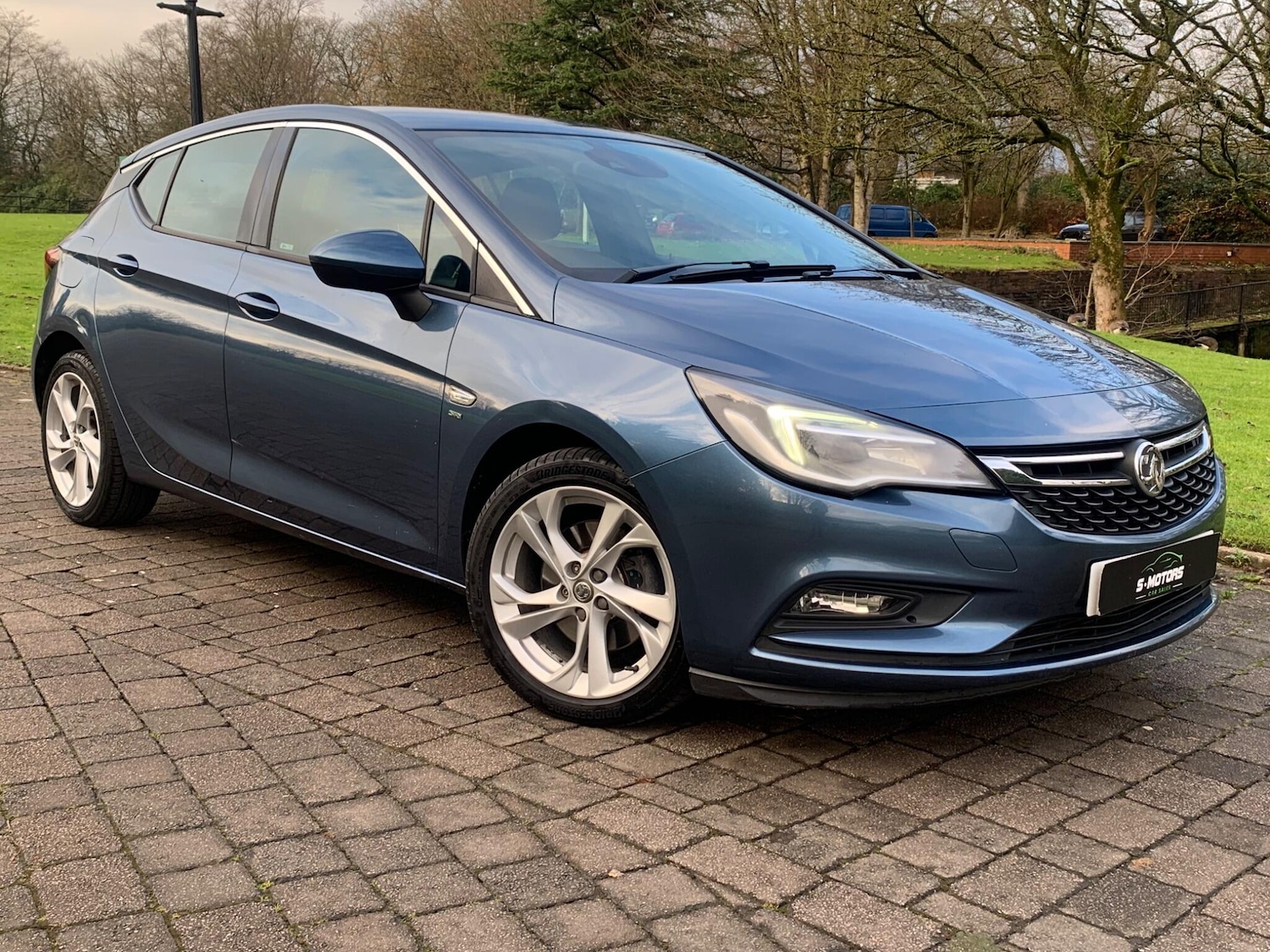 Used Vauxhall Astra 2016 for sale - 76759380: Photo 3