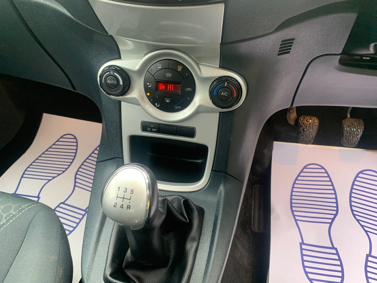 Used Ford Fiesta 2012 for sale - 76633578: Photo 23