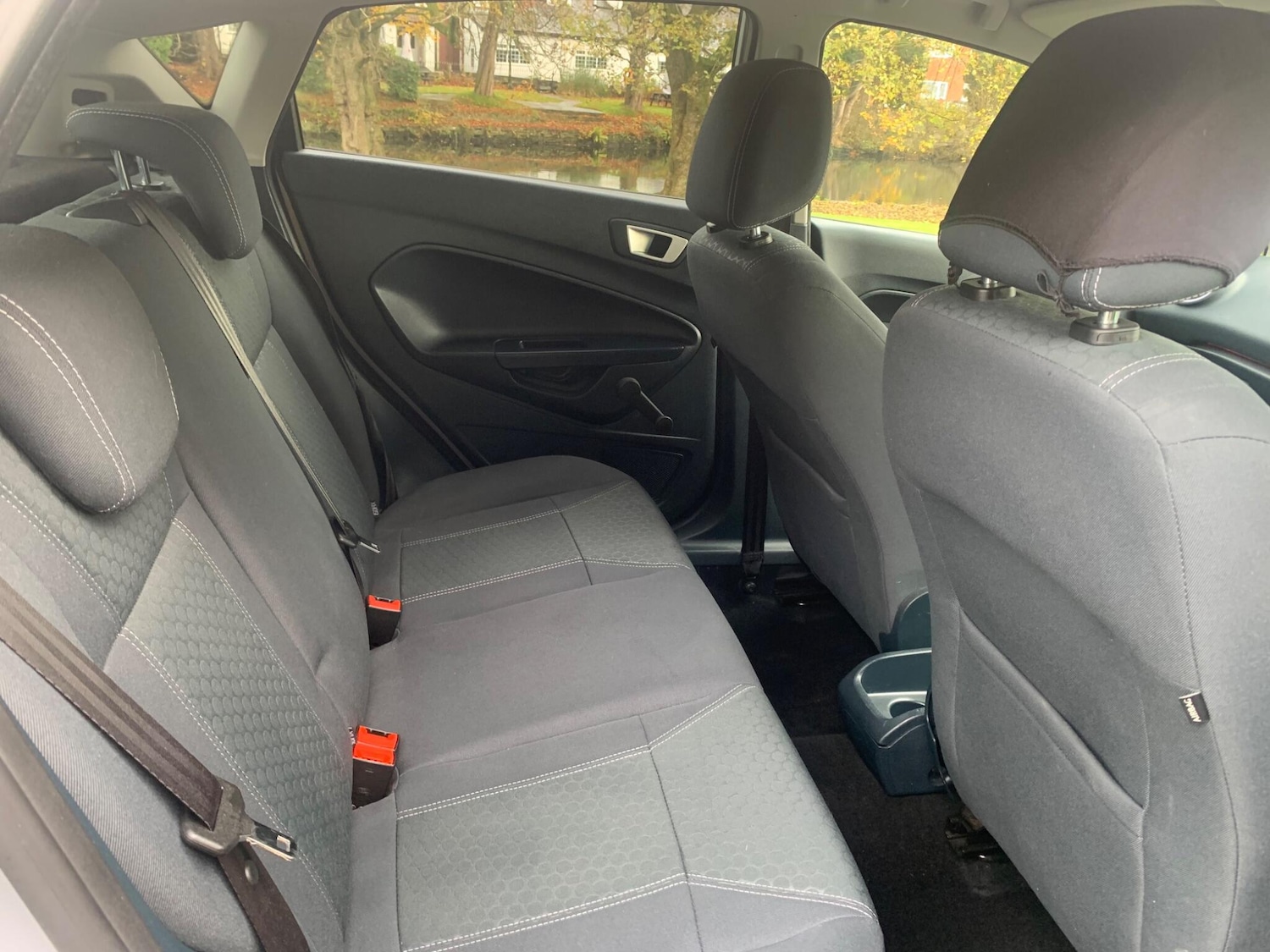 Used Ford Fiesta 2012 for sale - 76633578: Photo 28