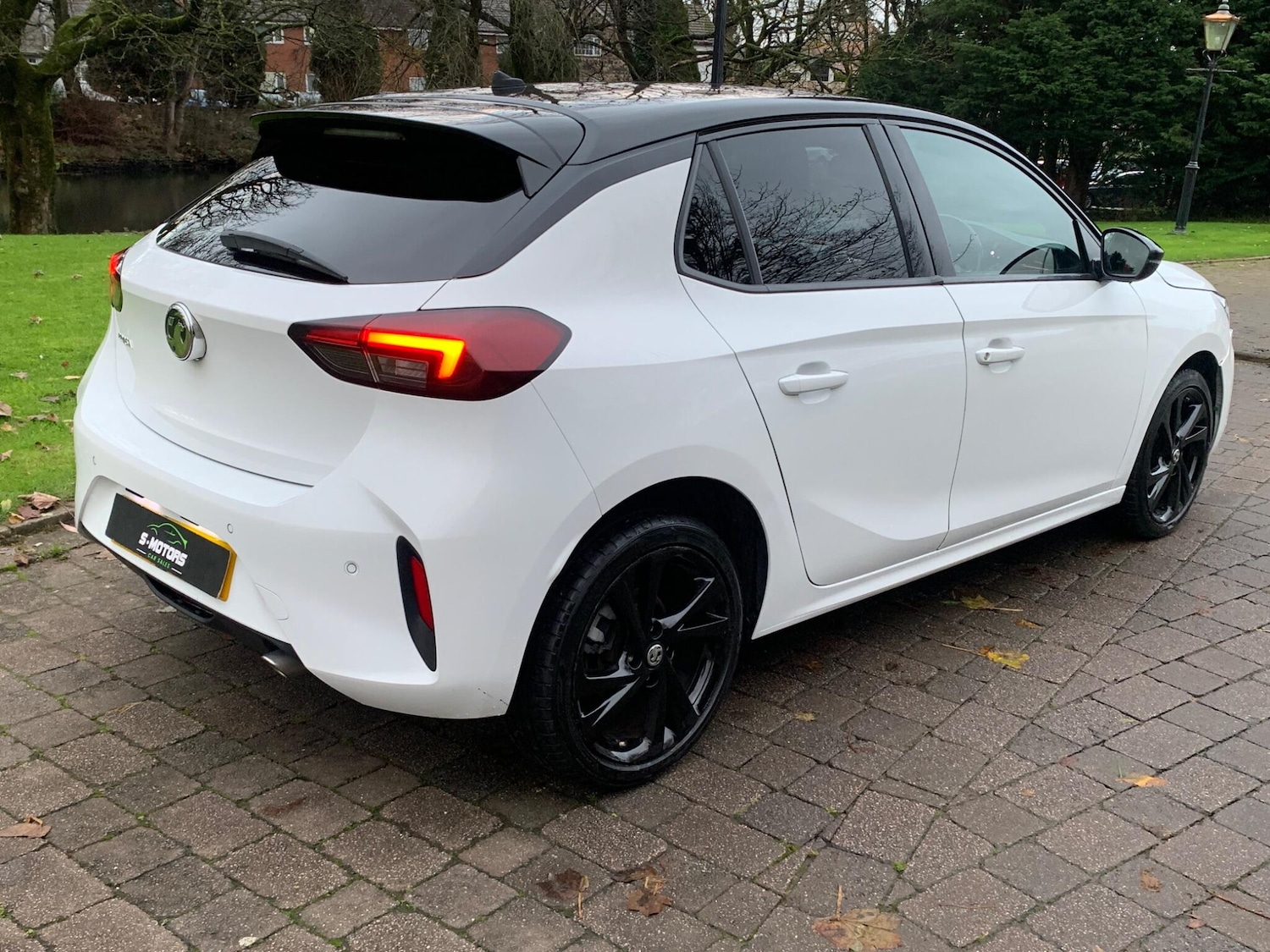 Used Vauxhall Corsa for sale - 76633175: Photo 10