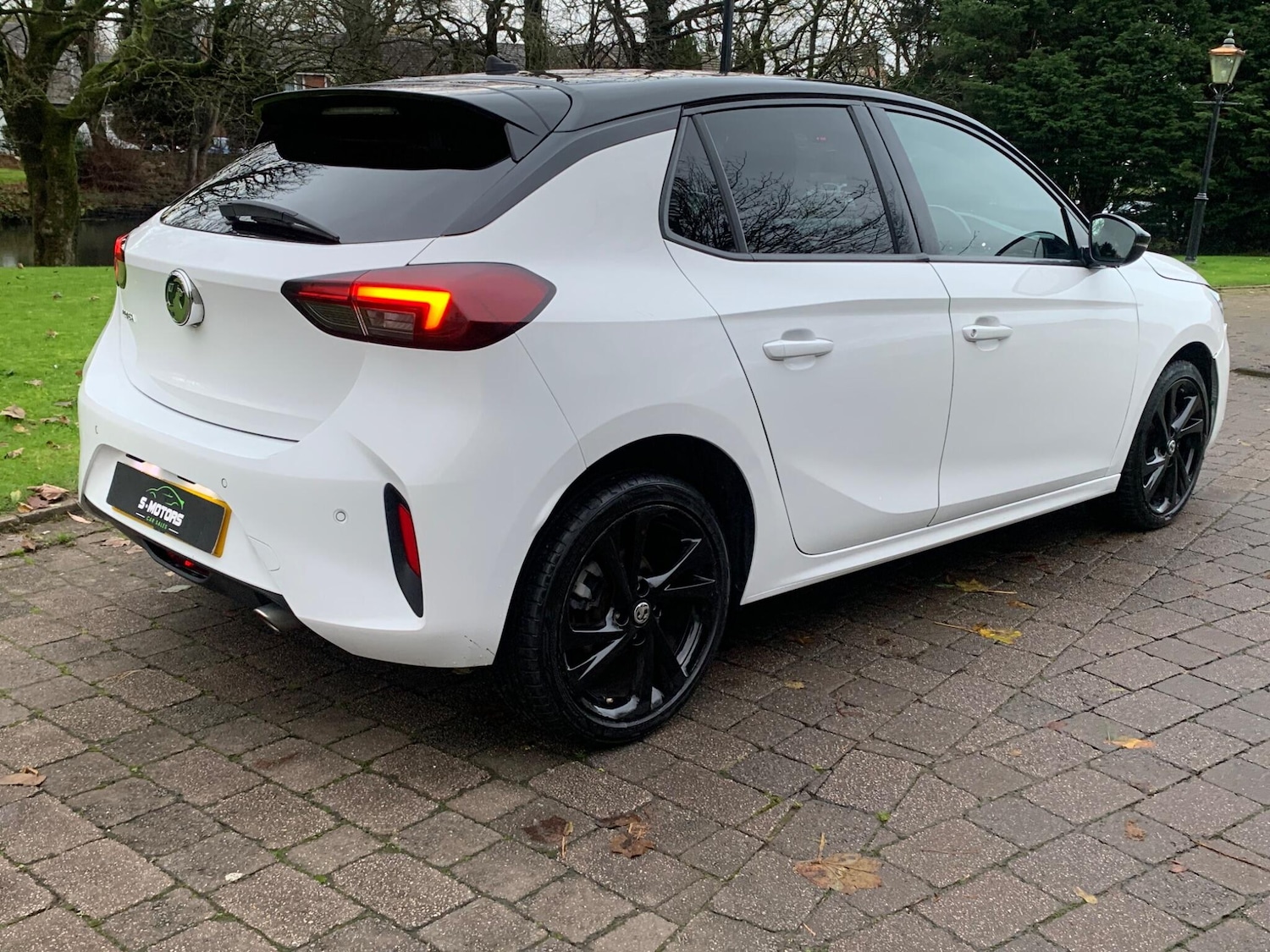 Used Vauxhall Corsa for sale - 76633175: Photo 9