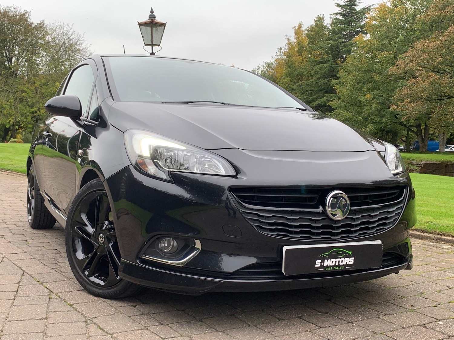 Used Vauxhall Corsa 2016 for sale - 76633599: Photo 1