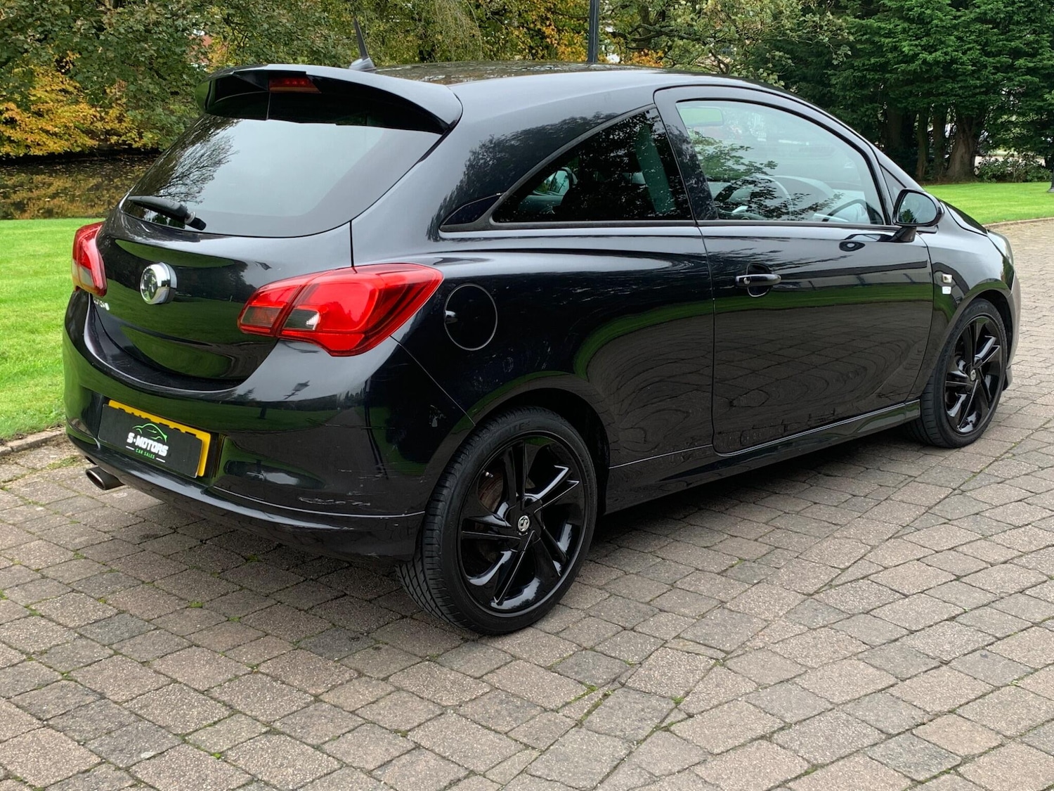 Used Vauxhall Corsa 2016 for sale - 76633599: Photo 9
