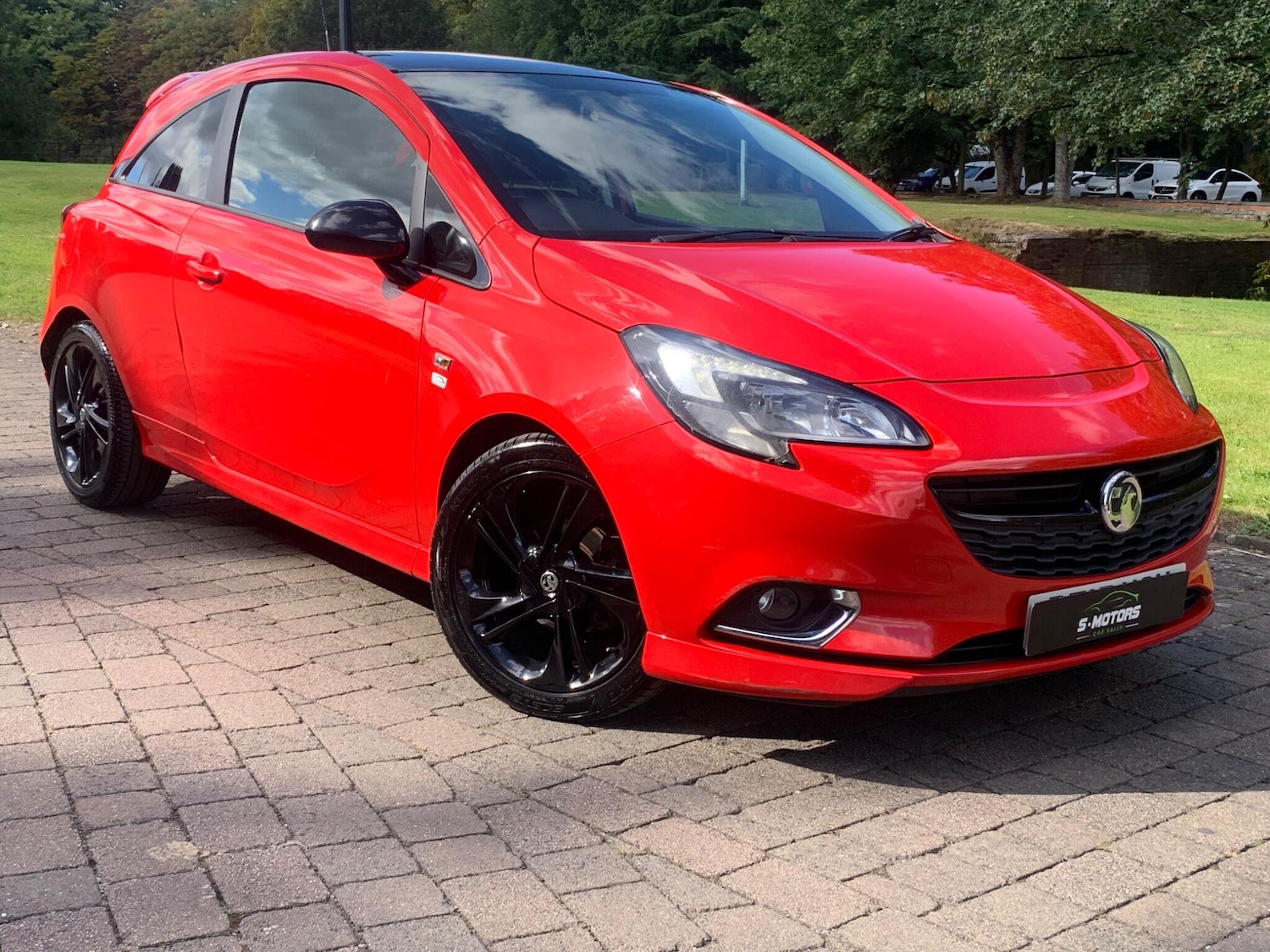 Used Vauxhall Corsa 2015 for sale - 76632743: Photo 3