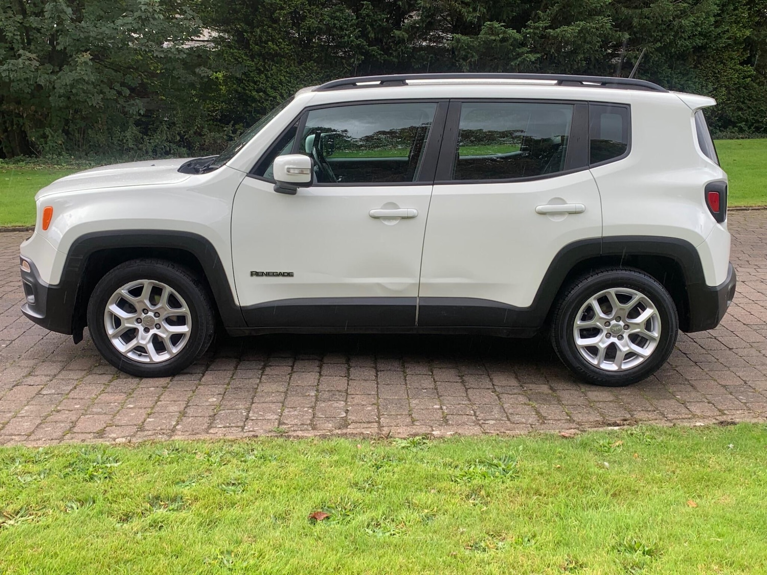 Used Jeep Renegade 2016 for sale - 76632820: Photo 13