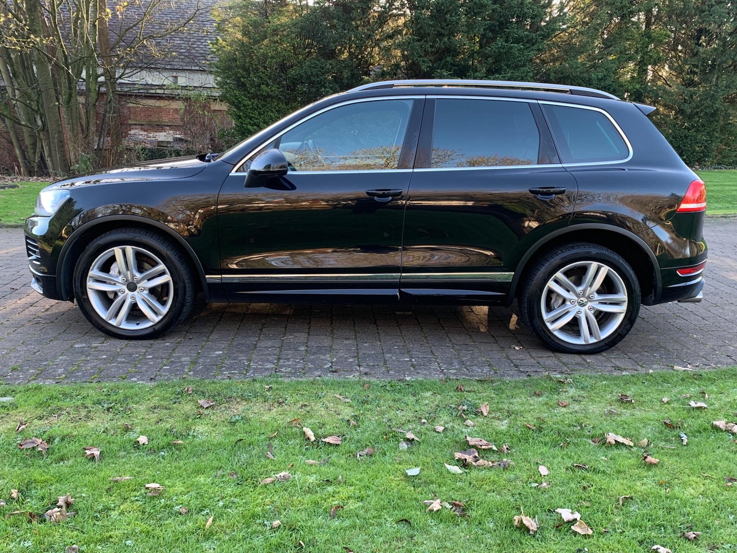 Used Volkswagen Touareg 2012 for sale - 76801584: Photo 14