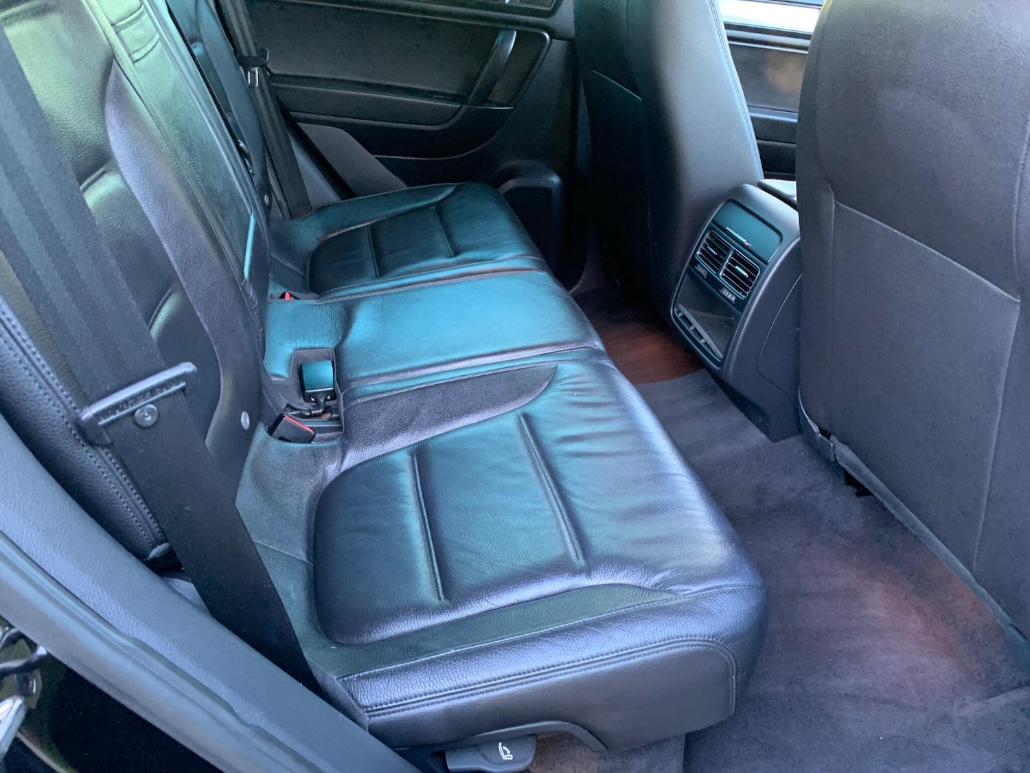 Used Volkswagen Touareg 2012 for sale - 76801584: Photo 35