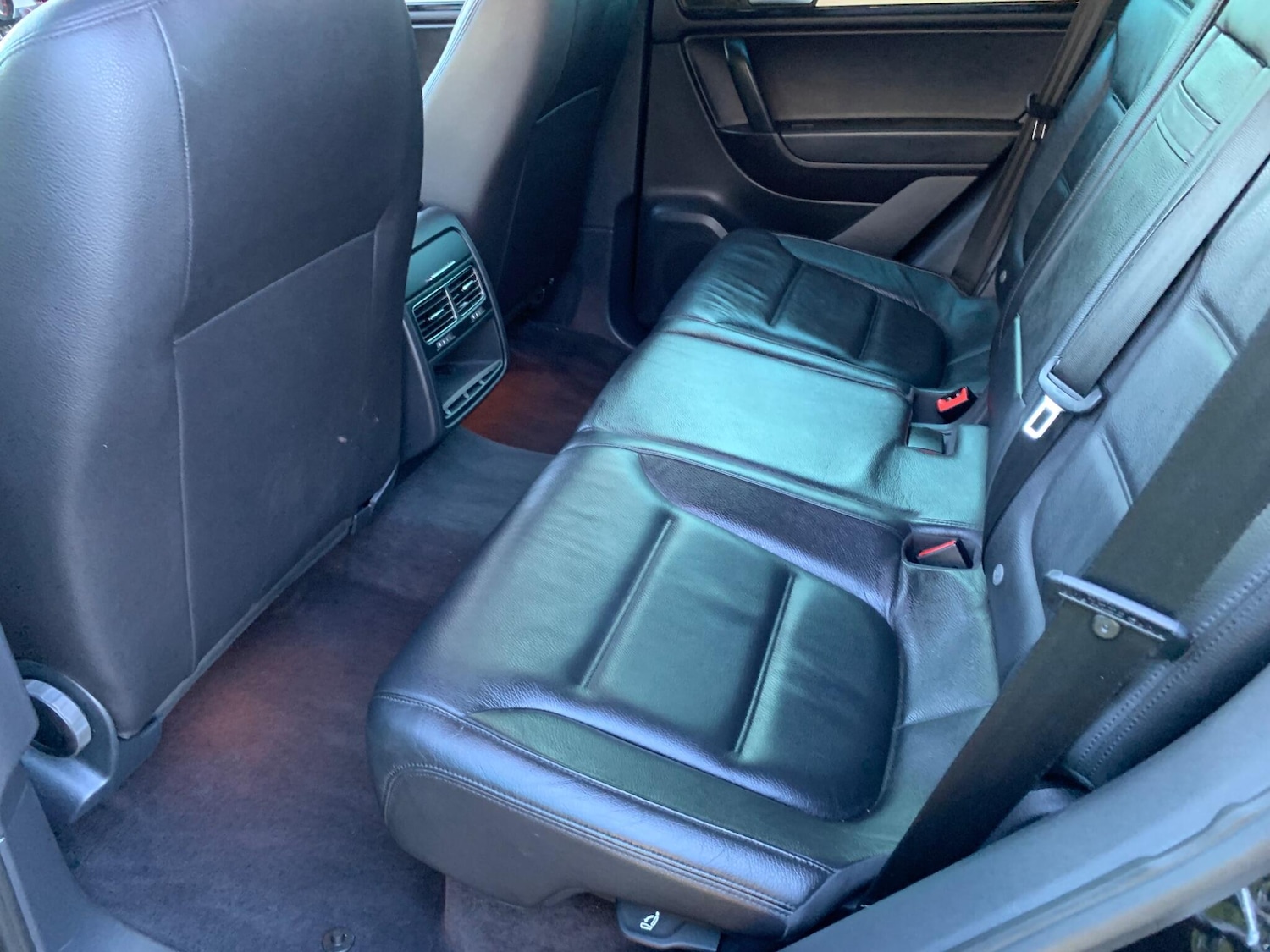 Used Volkswagen Touareg 2012 for sale - 76801584: Photo 38