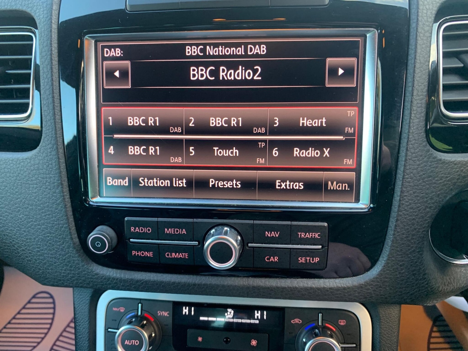 Used Volkswagen Touareg 2012 for sale - 77109072: Photo 31