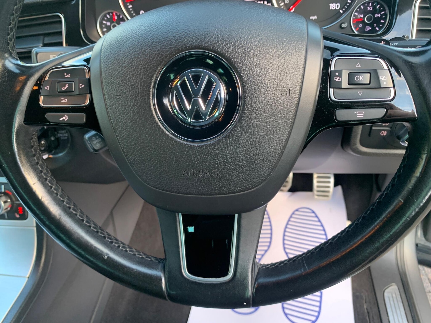 Used Volkswagen Touareg 2012 for sale - 77109072: Photo 35