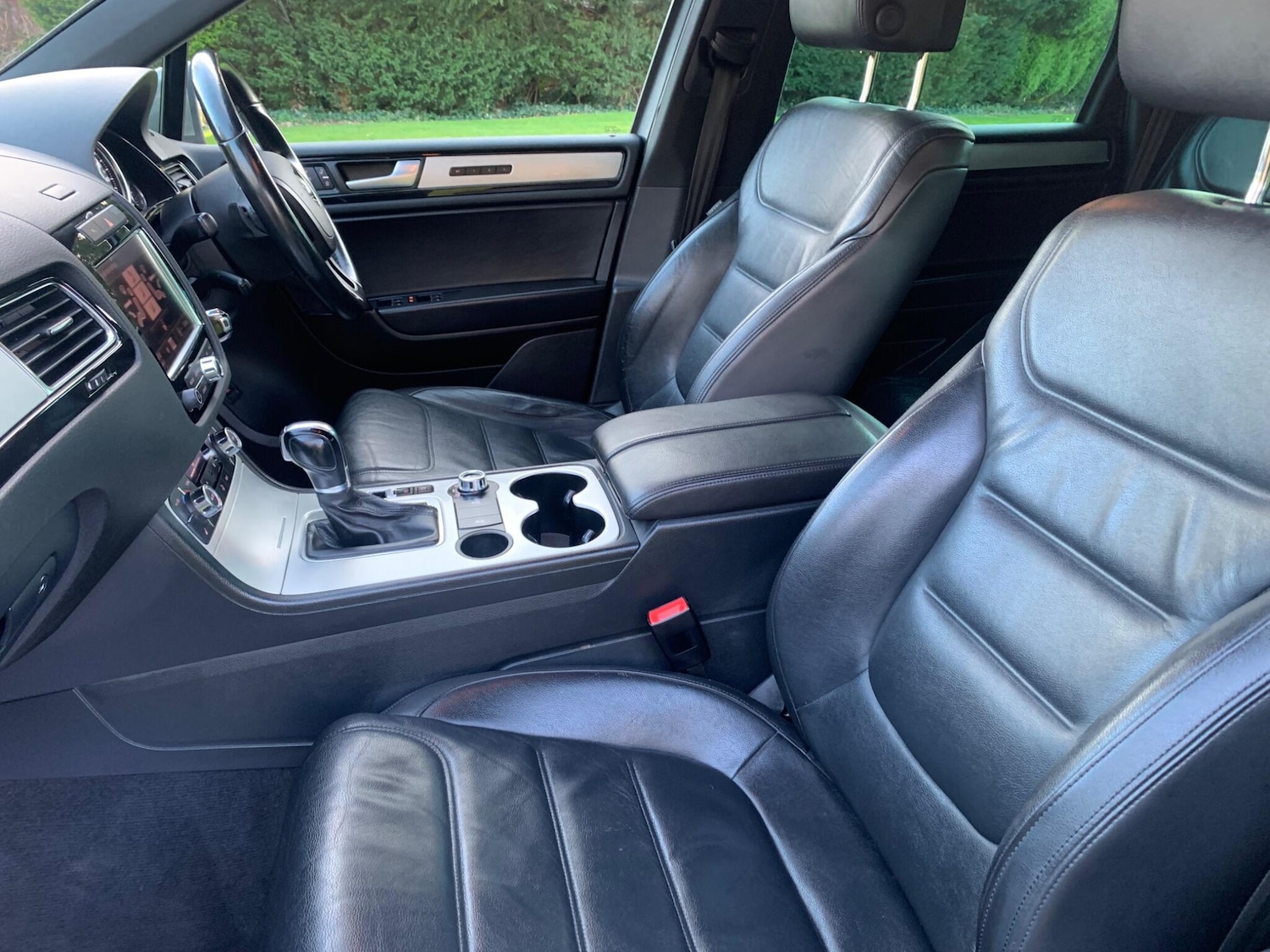 Used Volkswagen Touareg 2012 for sale - 77109072: Photo 40