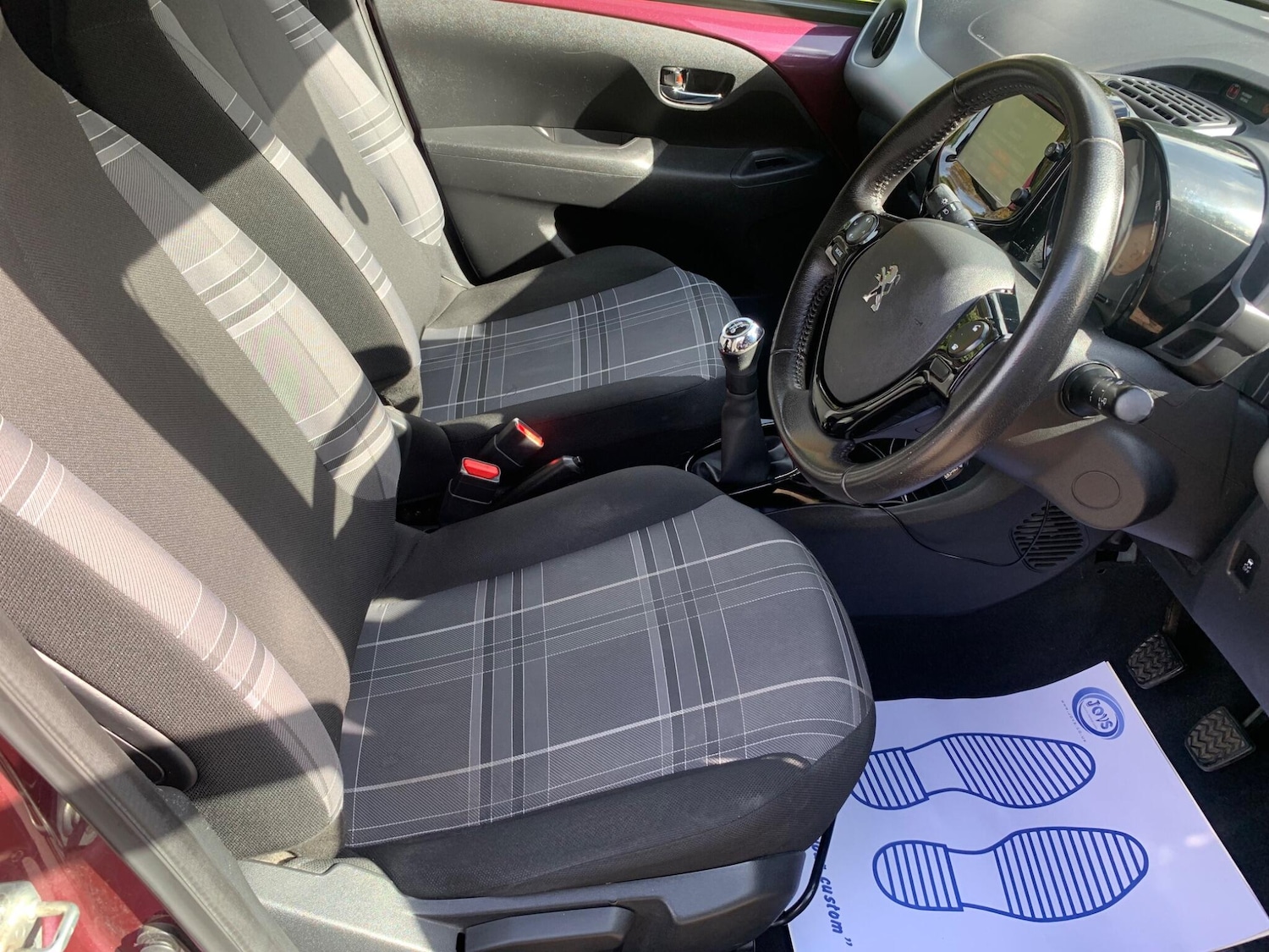 Used Peugeot 108 2017 for sale - 76634049: Photo 26