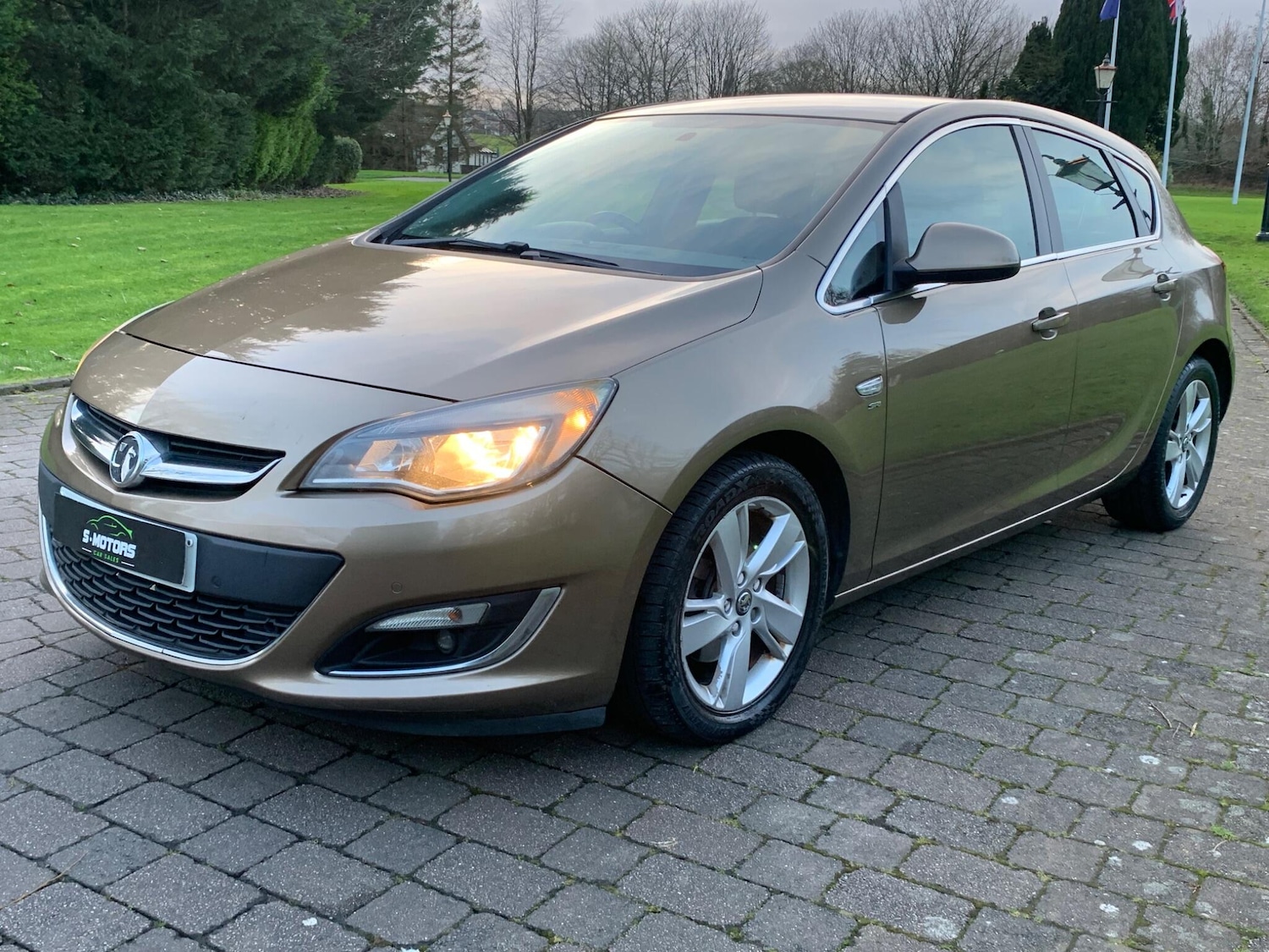 Used Vauxhall Astra 2012 for sale - 76899203: Photo 11