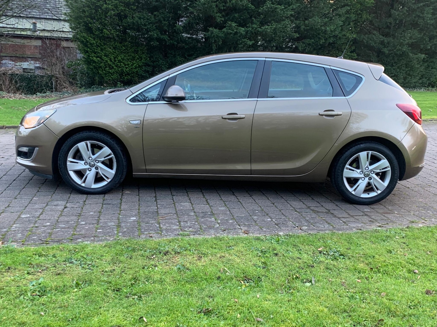 Used Vauxhall Astra 2012 for sale - 76899203: Photo 12