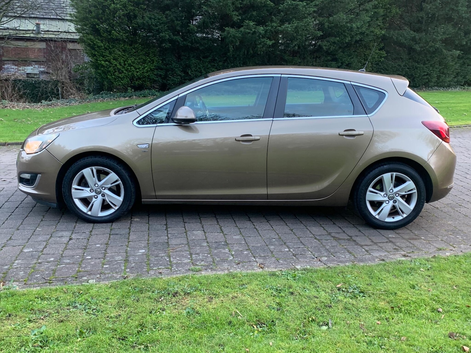 Used Vauxhall Astra 2012 for sale - 76899203: Photo 13