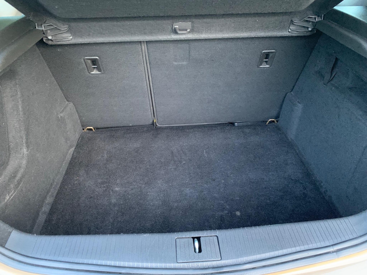 Used Vauxhall Astra 2012 for sale - 76899203: Photo 30