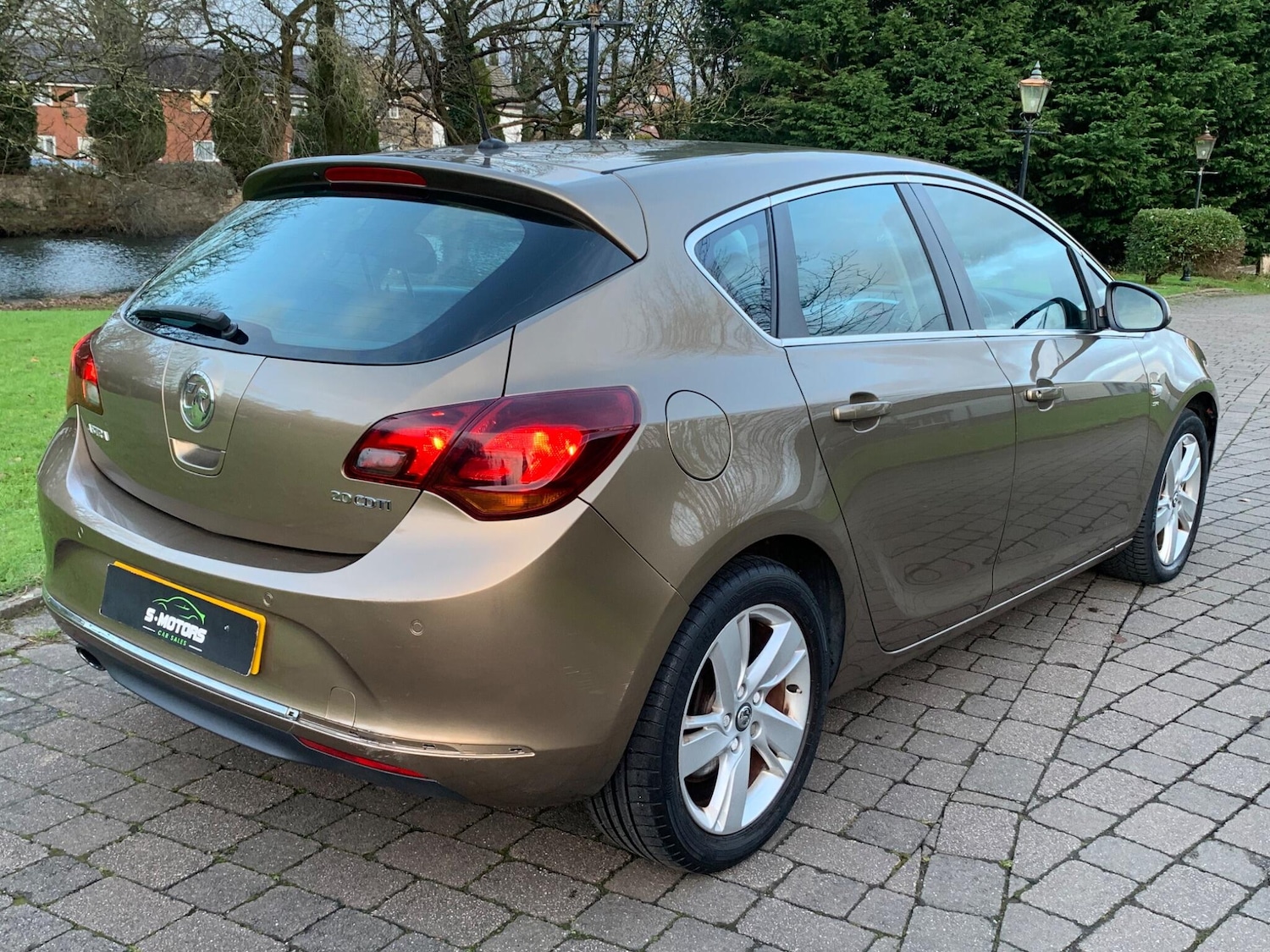 Used Vauxhall Astra 2012 for sale - 76899203: Photo 8
