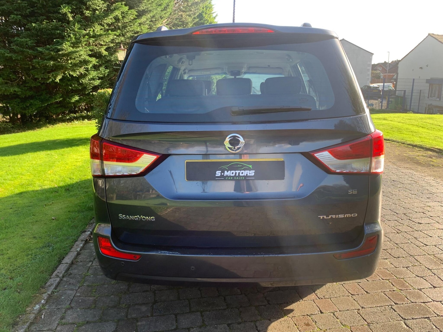 Used Ssangyong Turismo 2018 for sale - 76952610: Photo 12