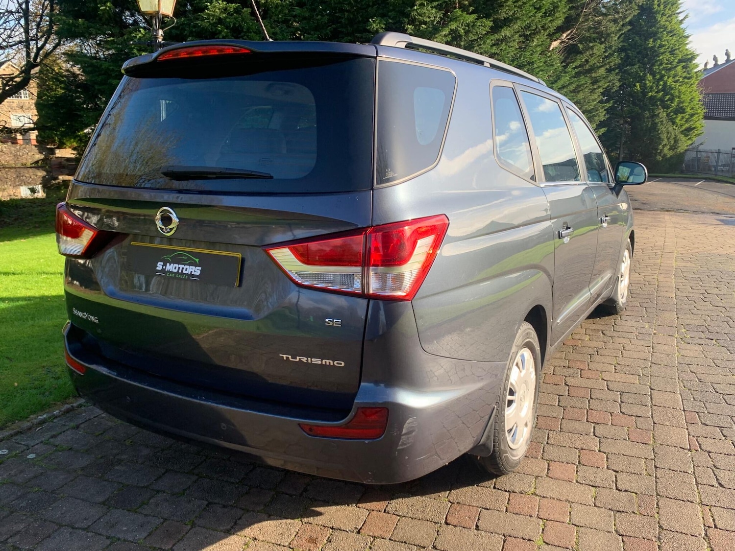 Used Ssangyong Turismo 2018 for sale - 76952610: Photo 17