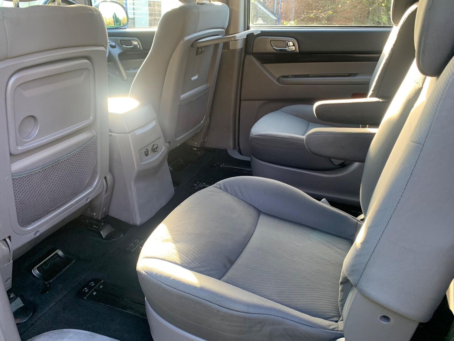 Used Ssangyong Turismo 2018 for sale - 76952610: Photo 21